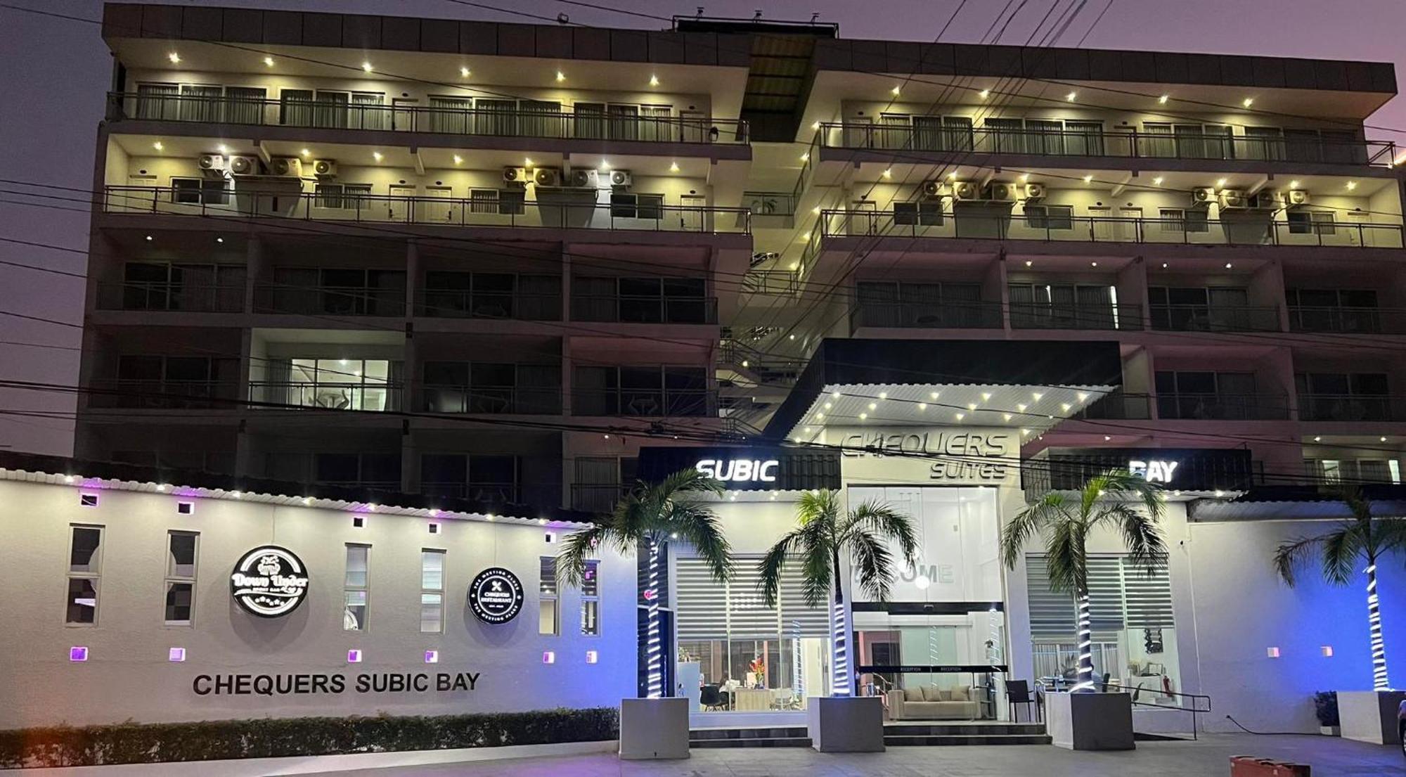 Chequers Suites Subic Bay Olongapo City Exteriör bild