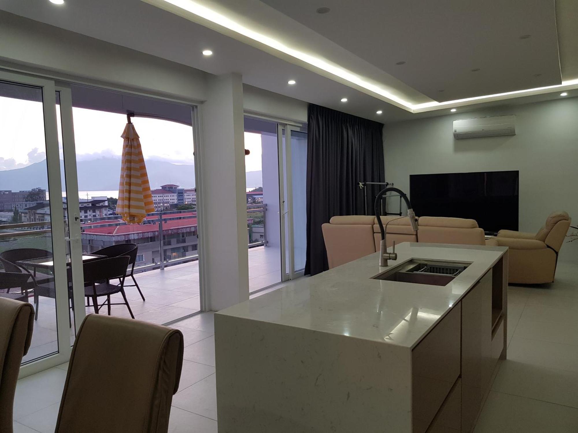 Chequers Suites Subic Bay Olongapo City Exteriör bild